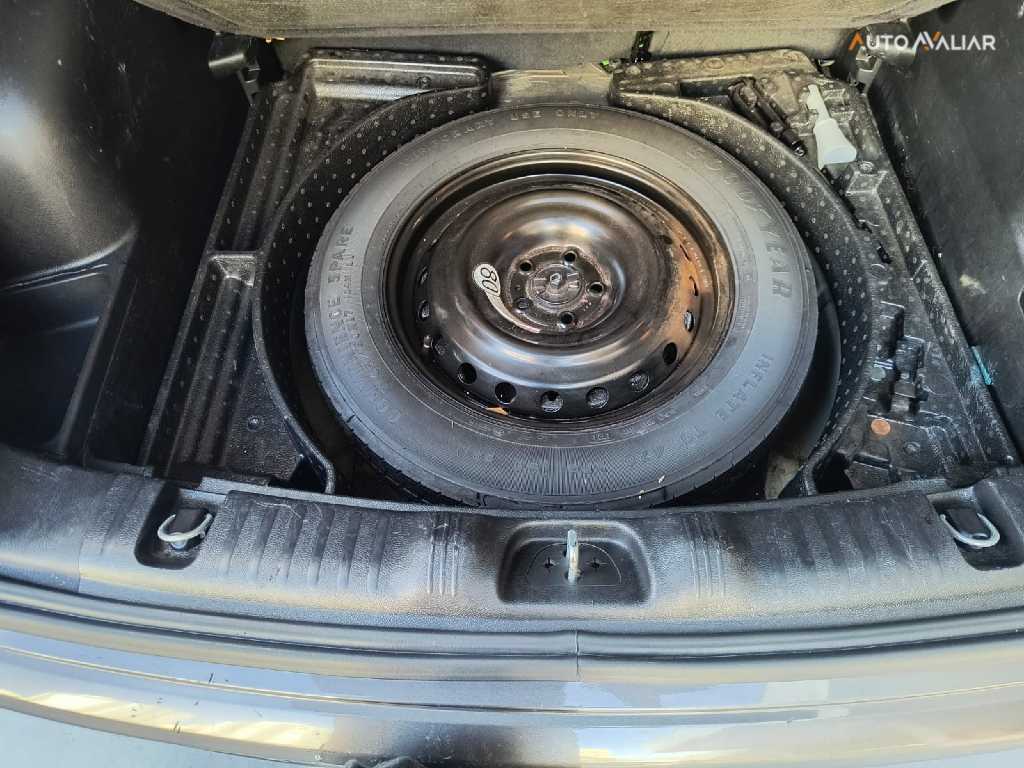 JEEP COMPASS 1.3 T270 TURBO FLEX LONGITUDE AT6 JEEP COMPASS 1.3 T270 TURBO FLEX LONGITUDE AT6