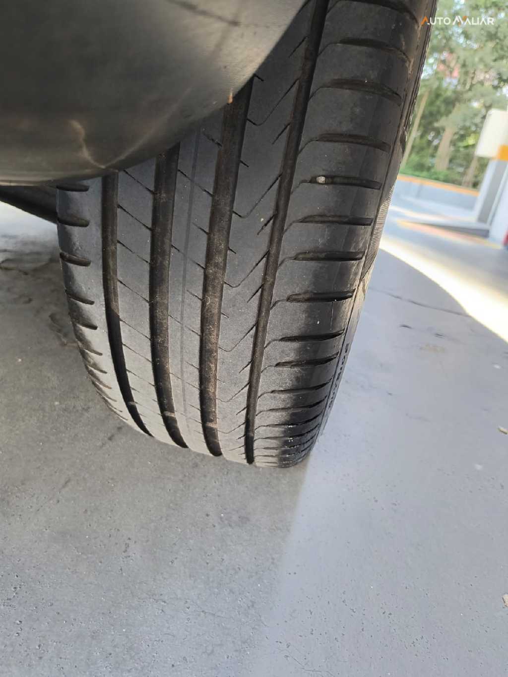 JEEP COMPASS 1.3 T270 TURBO FLEX LONGITUDE AT6 JEEP COMPASS 1.3 T270 TURBO FLEX LONGITUDE AT6