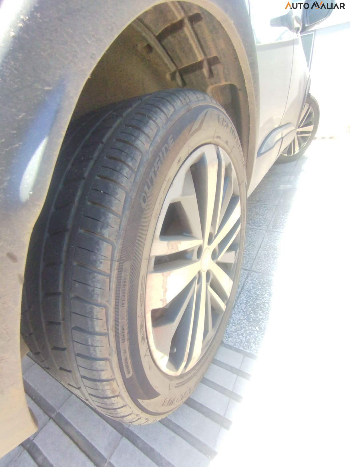 PEUGEOT 3008 1.6 GRIFFE THP 16V GASOLINA 4P AUTOMATICO