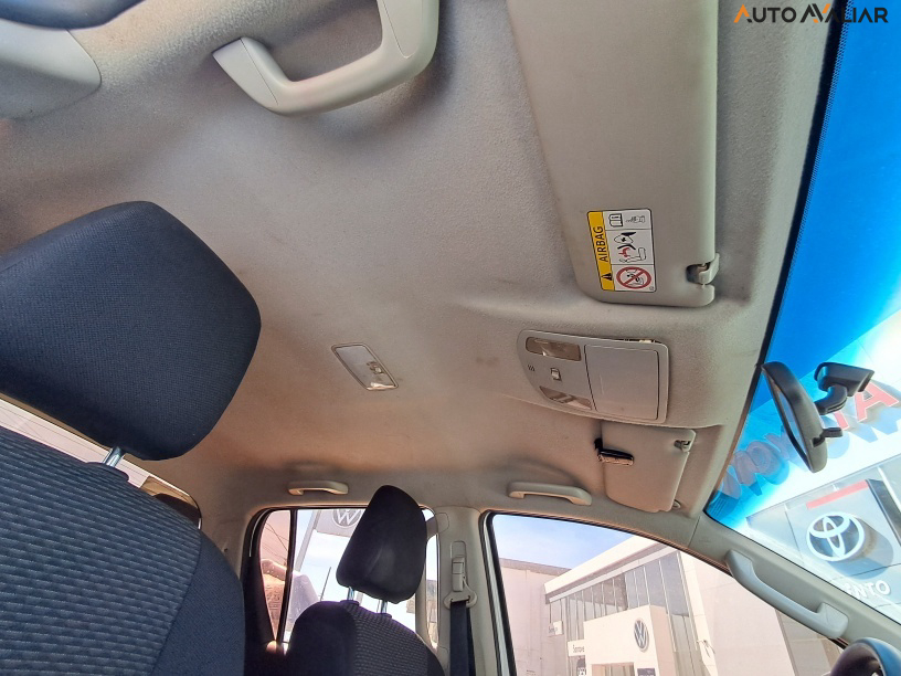 TOYOTA HILUX 2.8 POWER PACK 4X4 CD 16V DIESEL 4P MANUAL