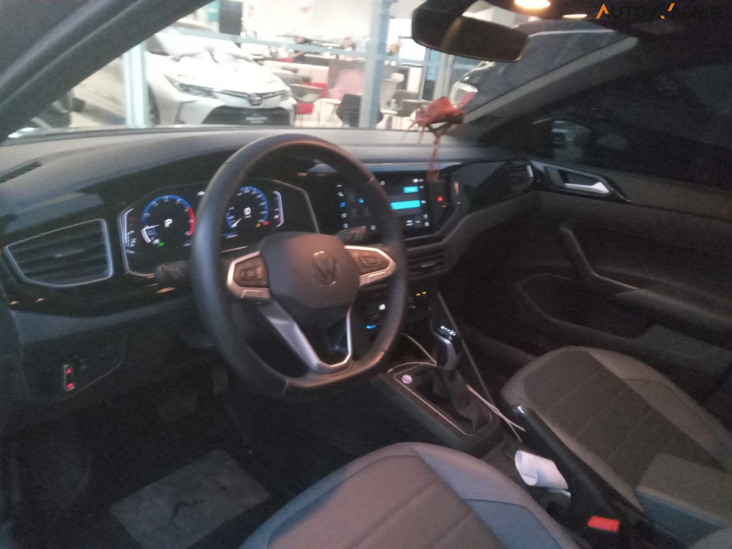 VOLKSWAGEN NIVUS 1.0 200 TSI TOTAL FLEX HIGHLINE AUTOM&Aacute;TICO