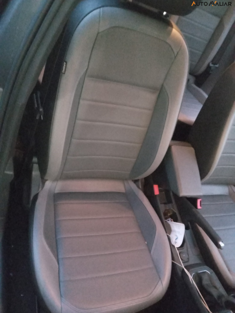 VOLKSWAGEN NIVUS 1.0 200 TSI TOTAL FLEX HIGHLINE AUTOM&Aacute;TICO