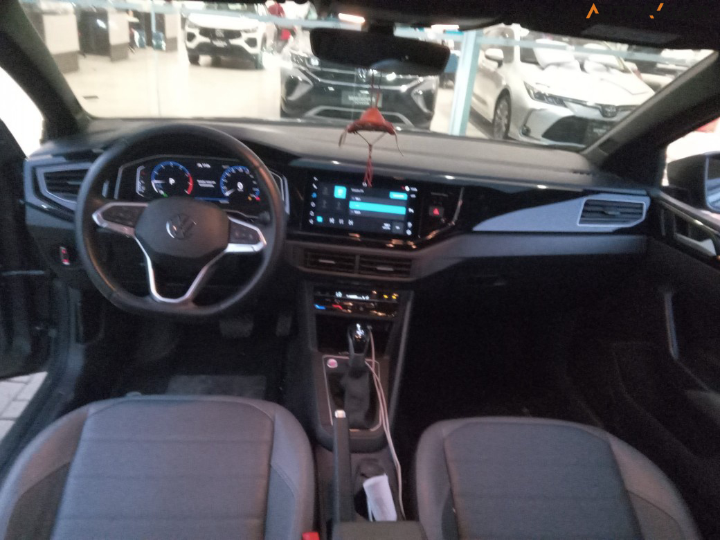 VOLKSWAGEN NIVUS 1.0 200 TSI TOTAL FLEX HIGHLINE AUTOM&Aacute;TICO