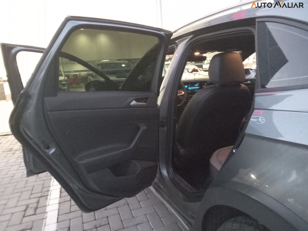 VOLKSWAGEN NIVUS 1.0 200 TSI TOTAL FLEX HIGHLINE AUTOM&Aacute;TICO