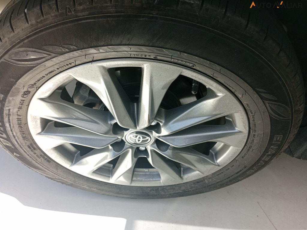 TOYOTA COROLLA CROSS 2.0 VVT-IE FLEX XR DIRECT SHIFT