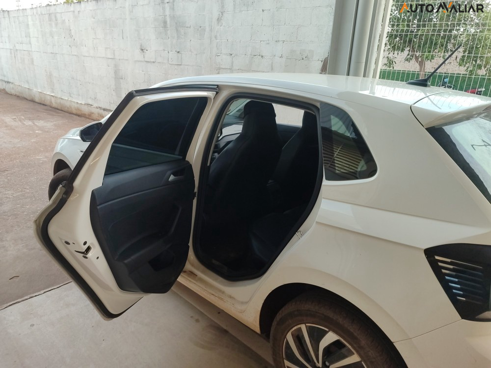 VOLKSWAGEN POLO 1.0 170 TSI HIGHLINE AUTOM&Aacute;TICO