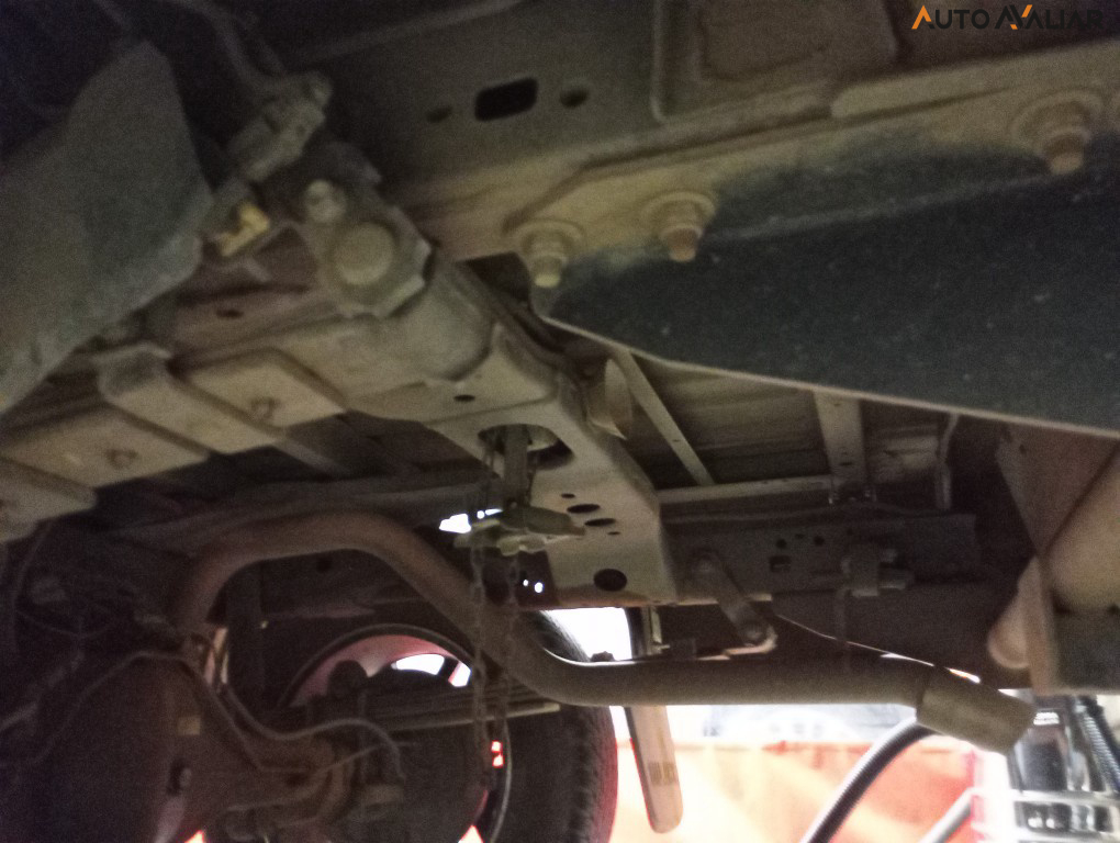 TOYOTA HILUX 2.8 D-4D TURBO DIESEL CD SRV 4X4 AUTOM&Aacute;TICO