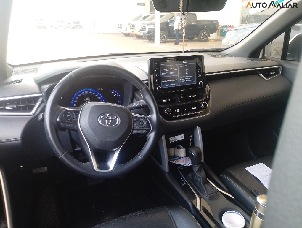 TOYOTA COROLLA CROSS 2.0 VVT-IE FLEX XRE DIRECT SHIFT