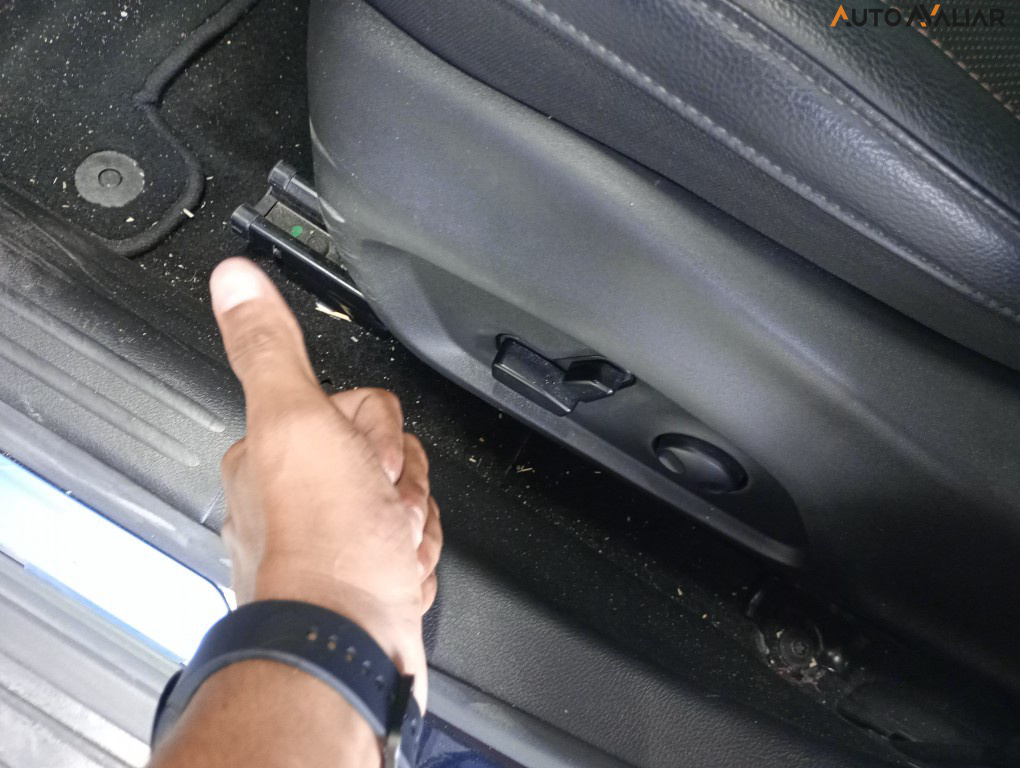 JEEP COMPASS 1.3 T270 TURBO FLEX LIMITED AT6