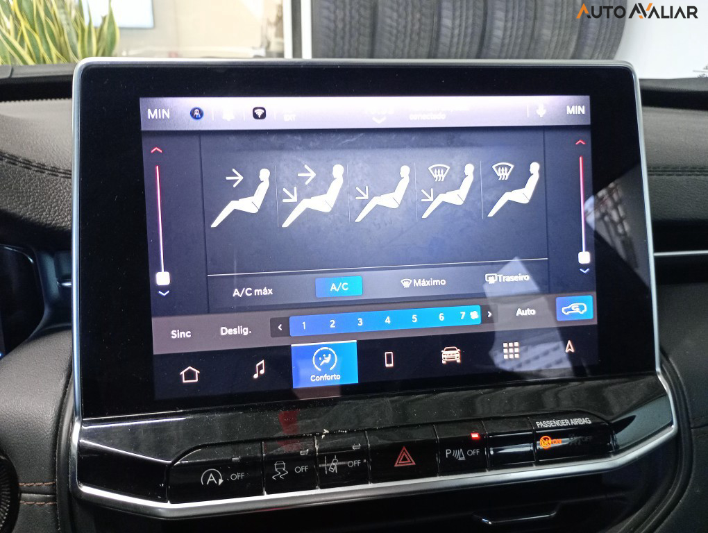 JEEP COMPASS 1.3 T270 TURBO FLEX LIMITED AT6