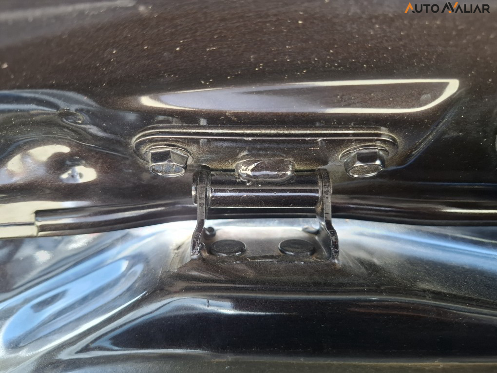 TOYOTA HILUX SW4 2.8 D-4D TURBO DIESEL SRX PLATINUM 7L 4X4 AUTOM&Aacute;TICO