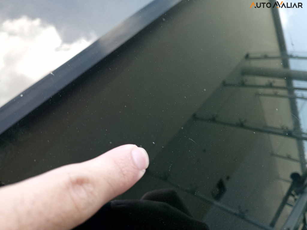 TOYOTA HILUX SW4 2.8 D-4D TURBO DIESEL SRX 7L 4X4 AUTOM&Aacute;TICO