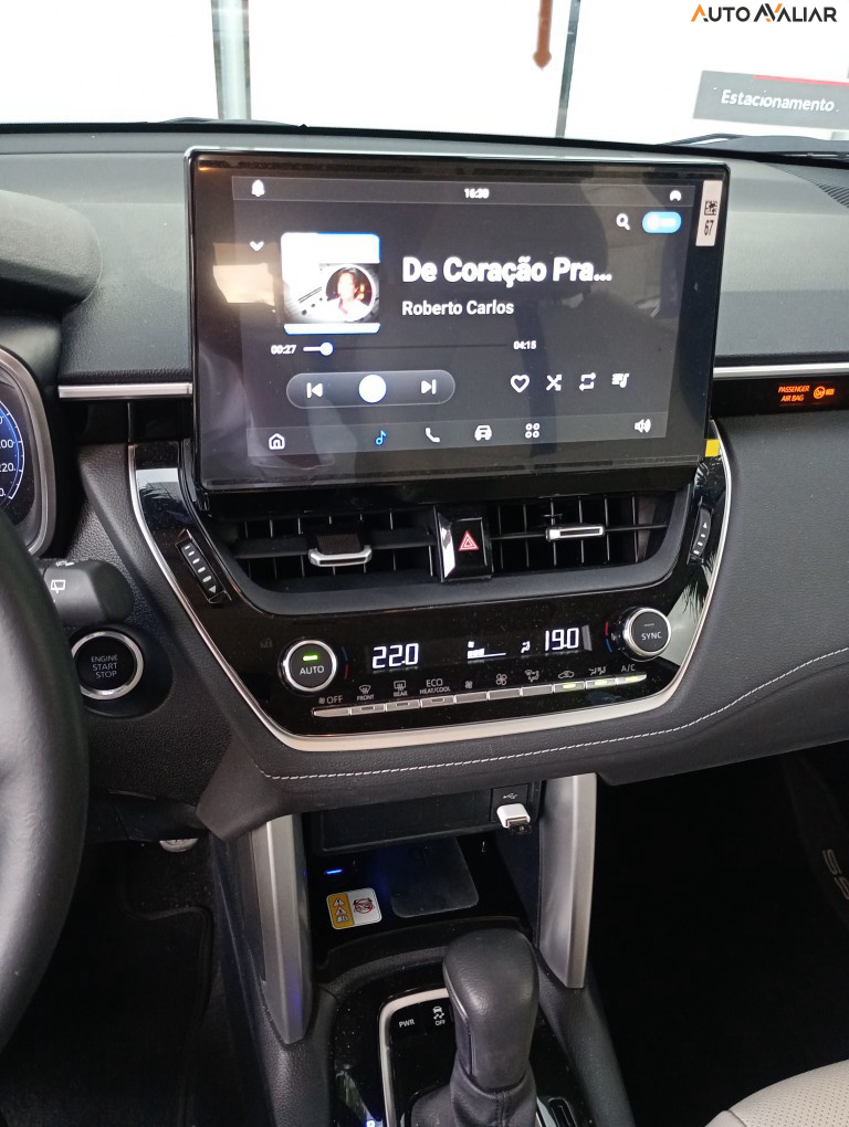 TOYOTA COROLLA CROSS 2.0 VVT-IE FLEX XRX DIRECT SHIFT