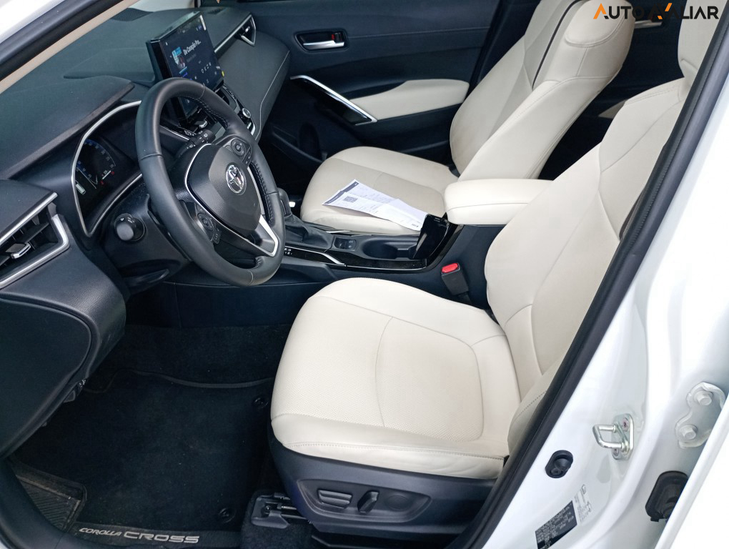 TOYOTA COROLLA CROSS 2.0 VVT-IE FLEX XRX DIRECT SHIFT