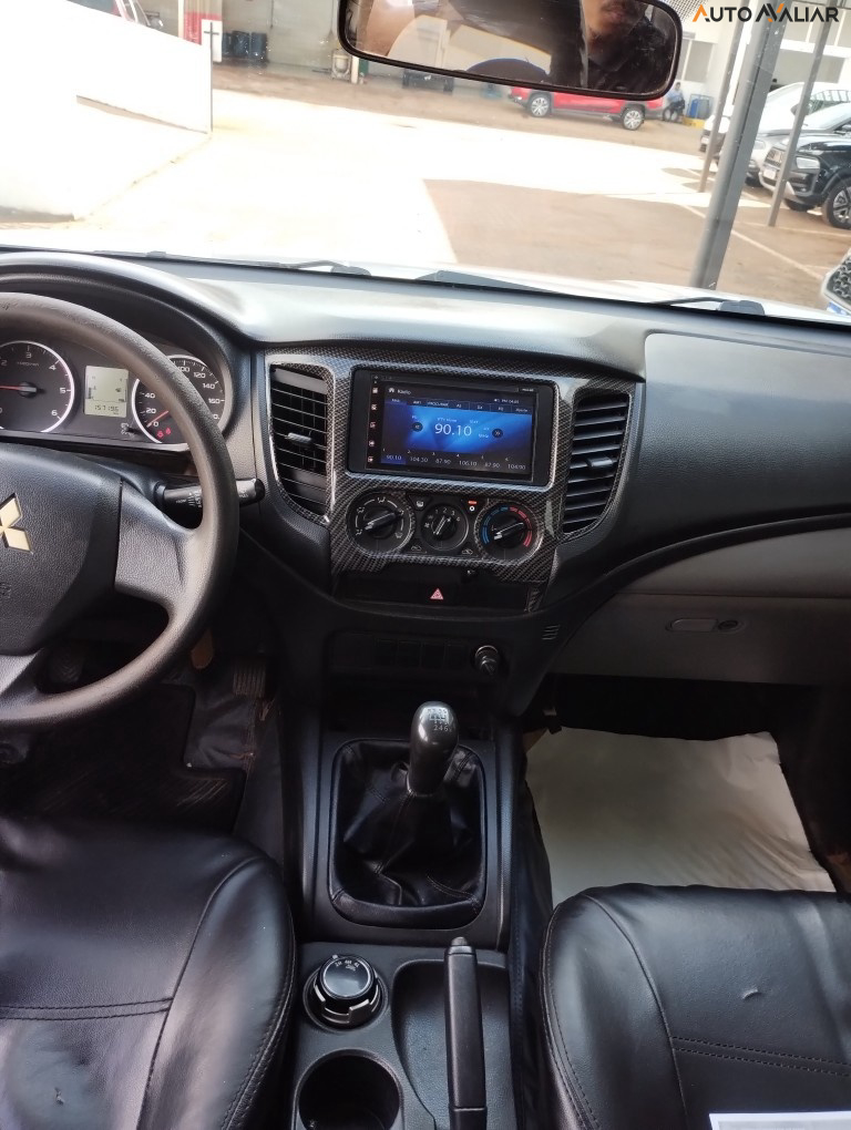 MITSUBISHI L200 2.4 16V TURBO DIESEL SPORT GLX CD 4P 4X4 MANUAL