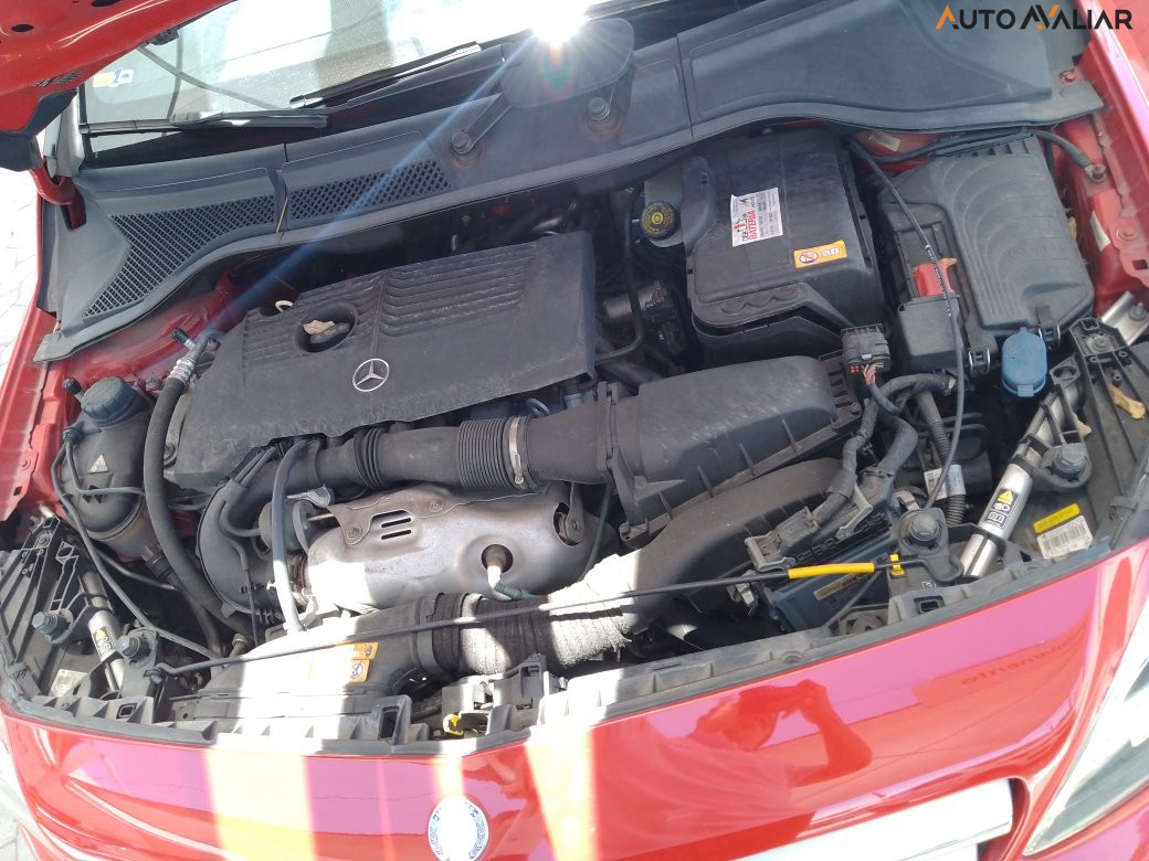 MERCEDES-BENZ B 200 1.6 SPORT TURBO GASOLINA 4P AUTOMATICO