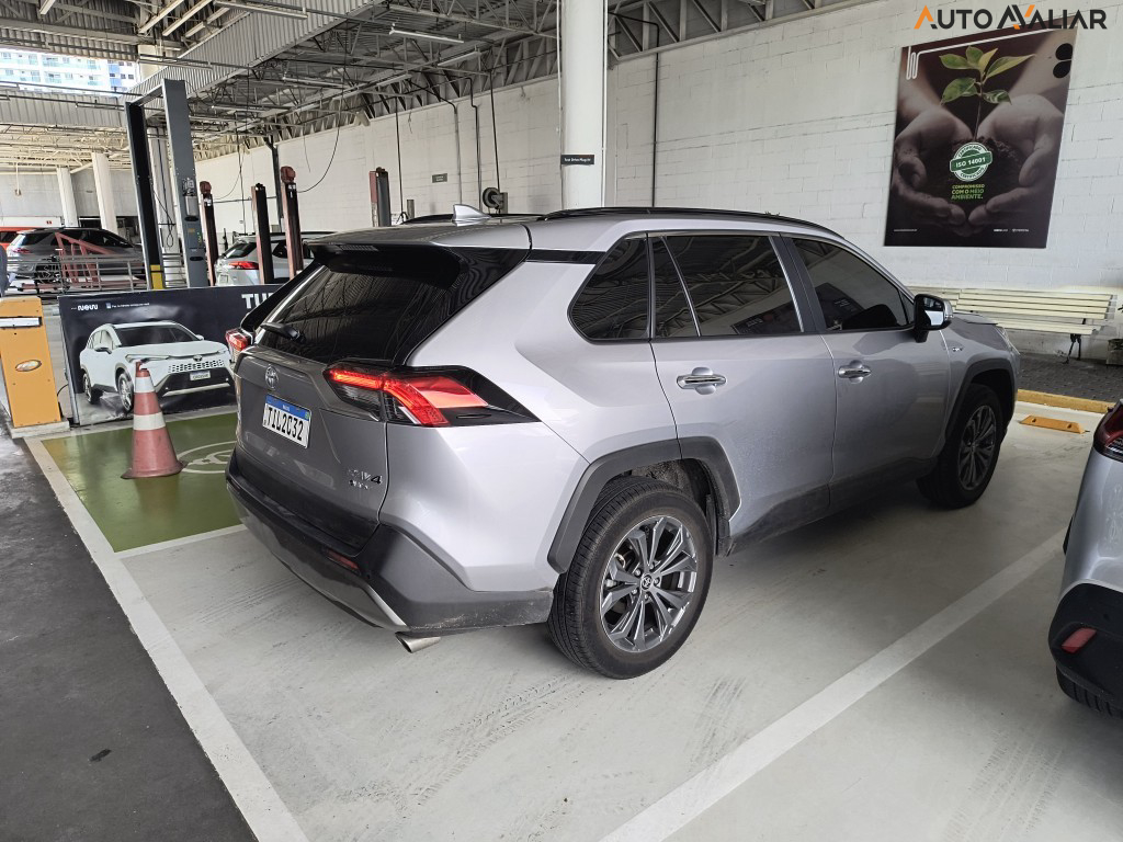 TOYOTA RAV4 2.5 VVT-IE HYBRID SX CONNECT AWD CVT