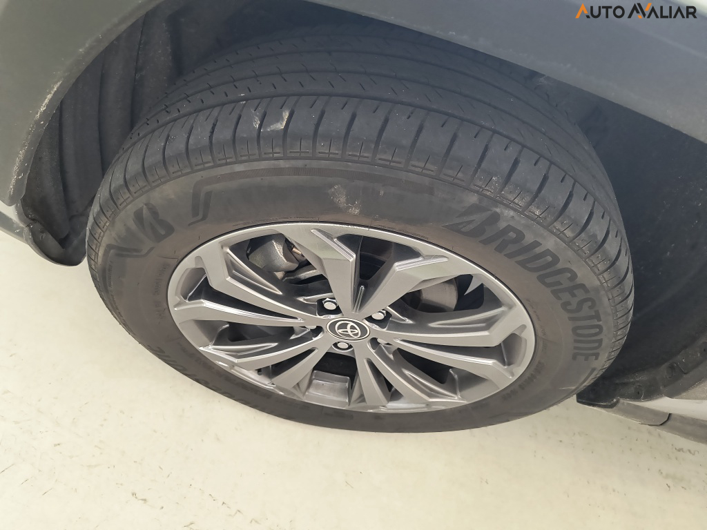 TOYOTA RAV4 2.5 VVT-IE HYBRID SX CONNECT AWD CVT