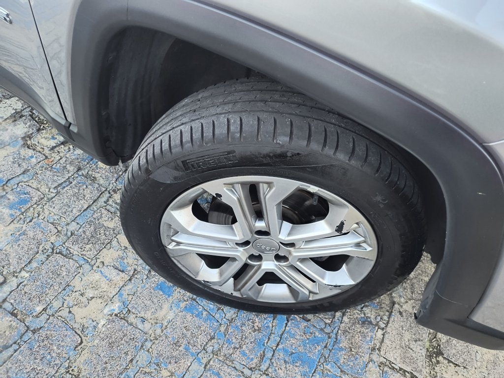 JEEP COMPASS 1.3 T270 TURBO FLEX LONGITUDE AT6