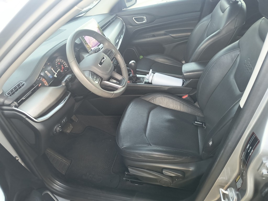 JEEP COMPASS 1.3 T270 TURBO FLEX LONGITUDE AT6