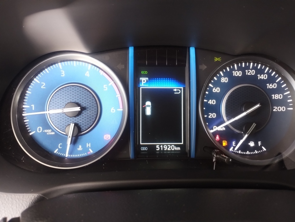 TOYOTA HILUX SW4 2.8 D-4D TURBO DIESEL SRX 7L 4X4 AUTOM&Aacute;TICO