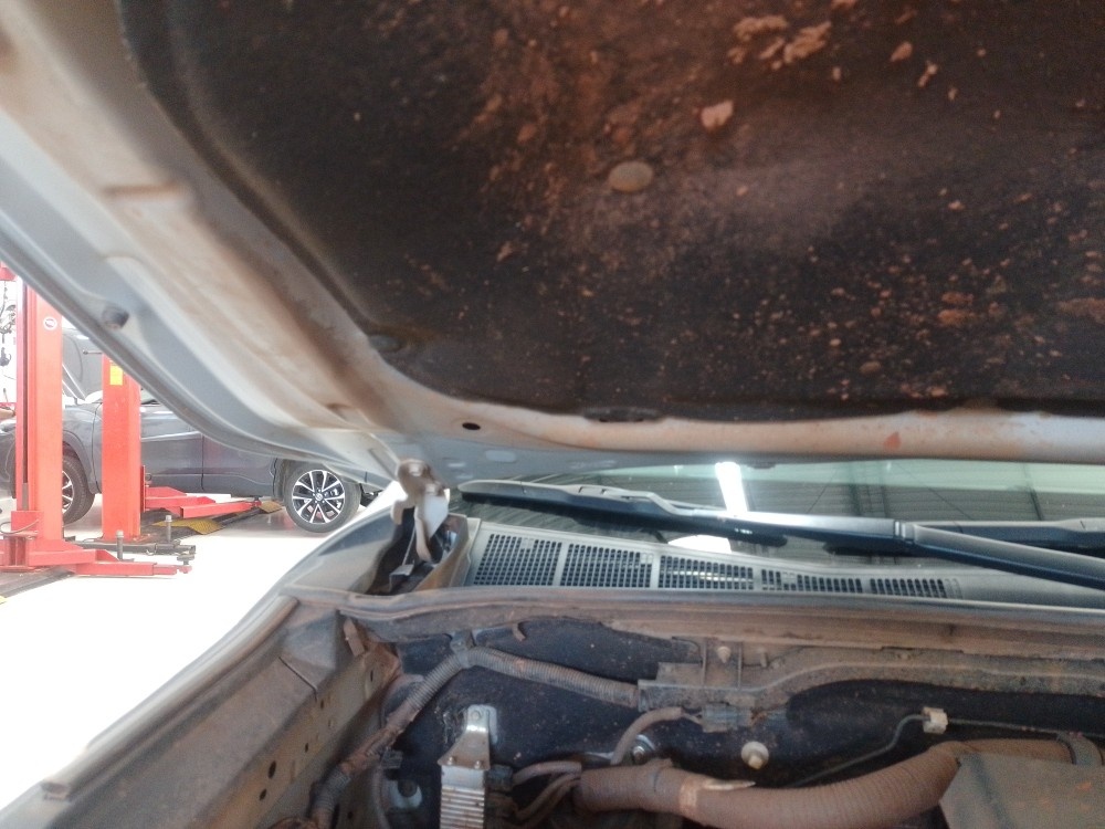 TOYOTA HILUX 2.8 D-4D TURBO DIESEL CD SRX 4X4 AUTOM&Aacute;TICO