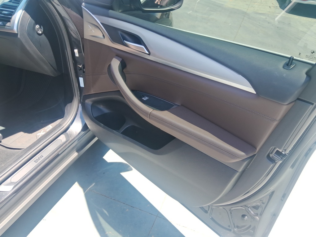 BMW X3 2.0 16V H&Iacute;BRIDO X LINE XDRIVE30E STEPTRONIC