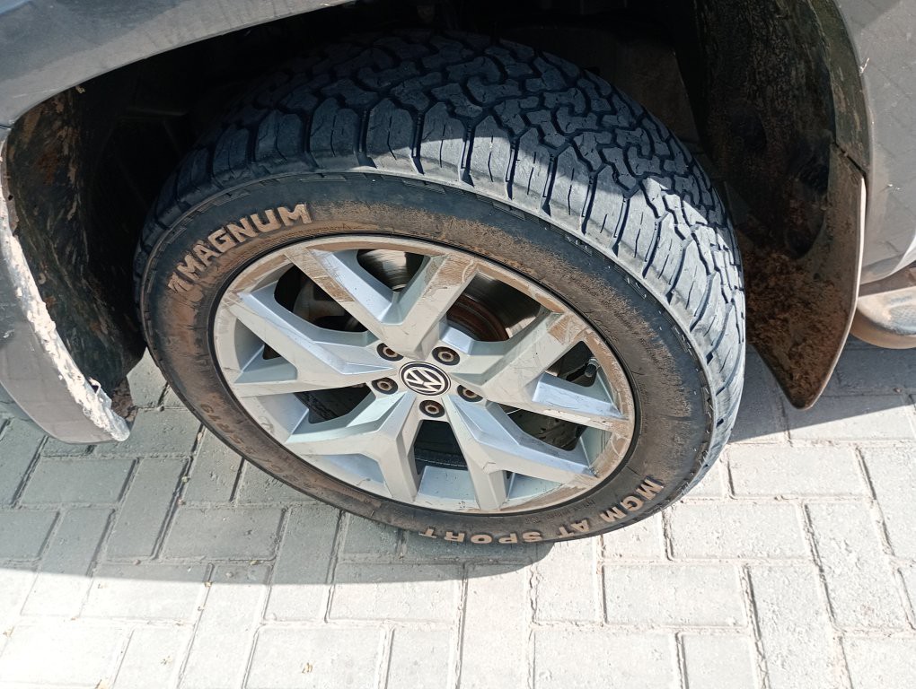 VOLKSWAGEN AMAROK 3.0 V6 TDI HIGHLINE CD DIESEL 4MOTION AUTOMATICO