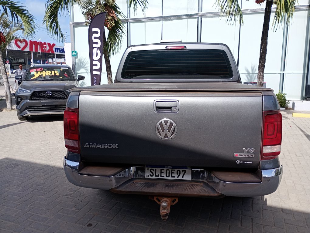 VOLKSWAGEN AMAROK 3.0 V6 TDI HIGHLINE CD DIESEL 4MOTION AUTOMATICO