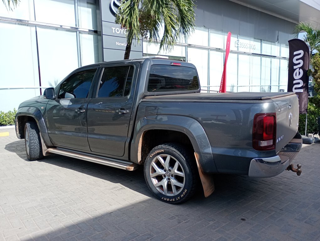 VOLKSWAGEN AMAROK 3.0 V6 TDI HIGHLINE CD DIESEL 4MOTION AUTOMATICO