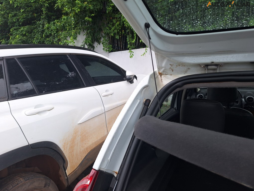 RENAULT SANDERO 1.6 PRIVILEGE 16V FLEX 4P AUTOMATICO