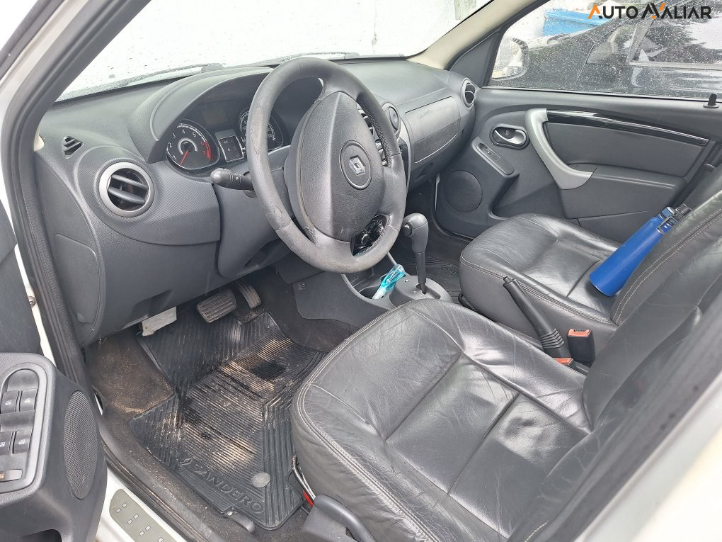 RENAULT SANDERO 1.6 PRIVILEGE 16V FLEX 4P AUTOMATICO