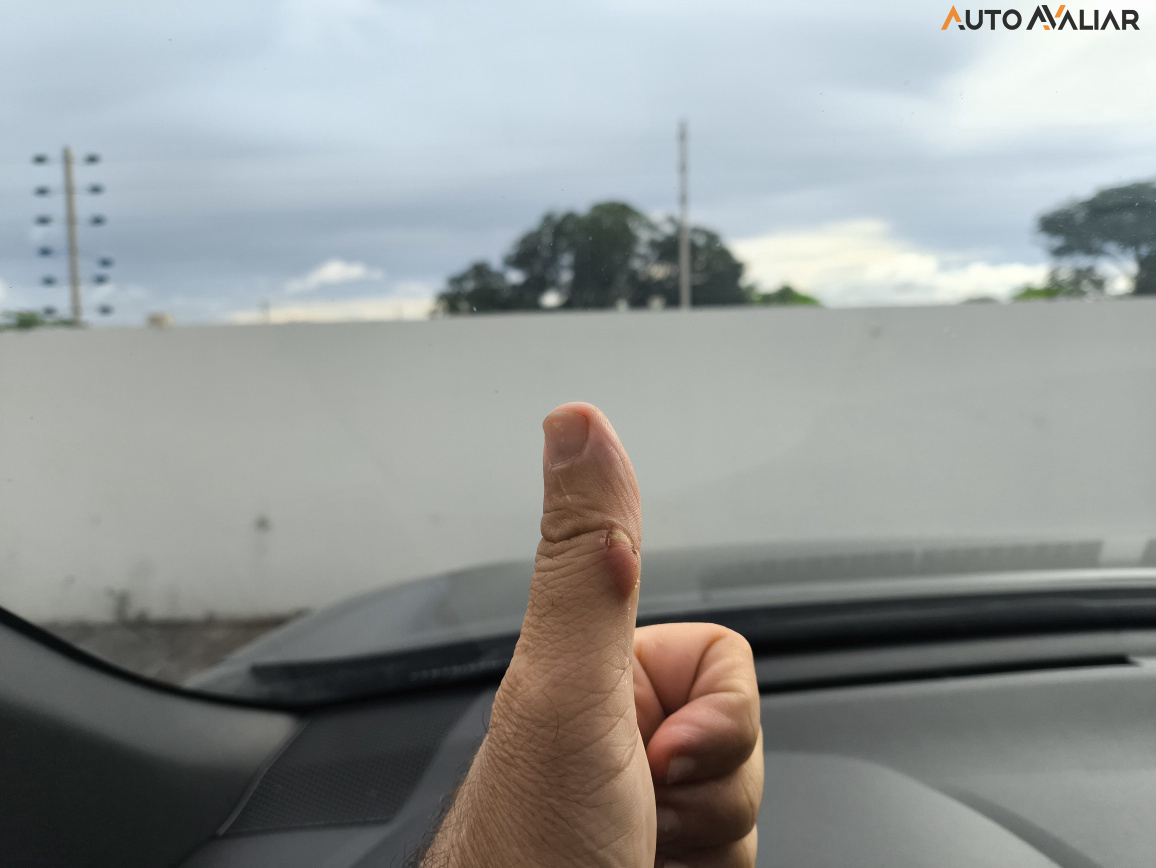 TOYOTA COROLLA CROSS 1.8 VVT-I HYBRID FLEX XRX CVT