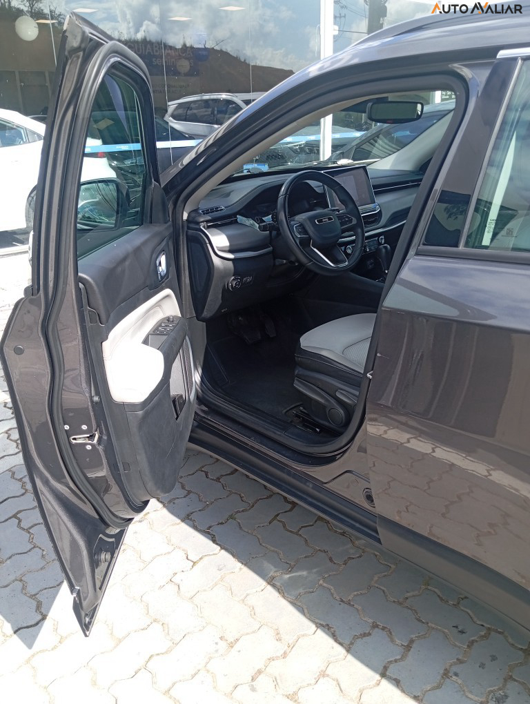 JEEP COMPASS 2.0 TD350 TURBO DIESEL LONGITUDE AT9