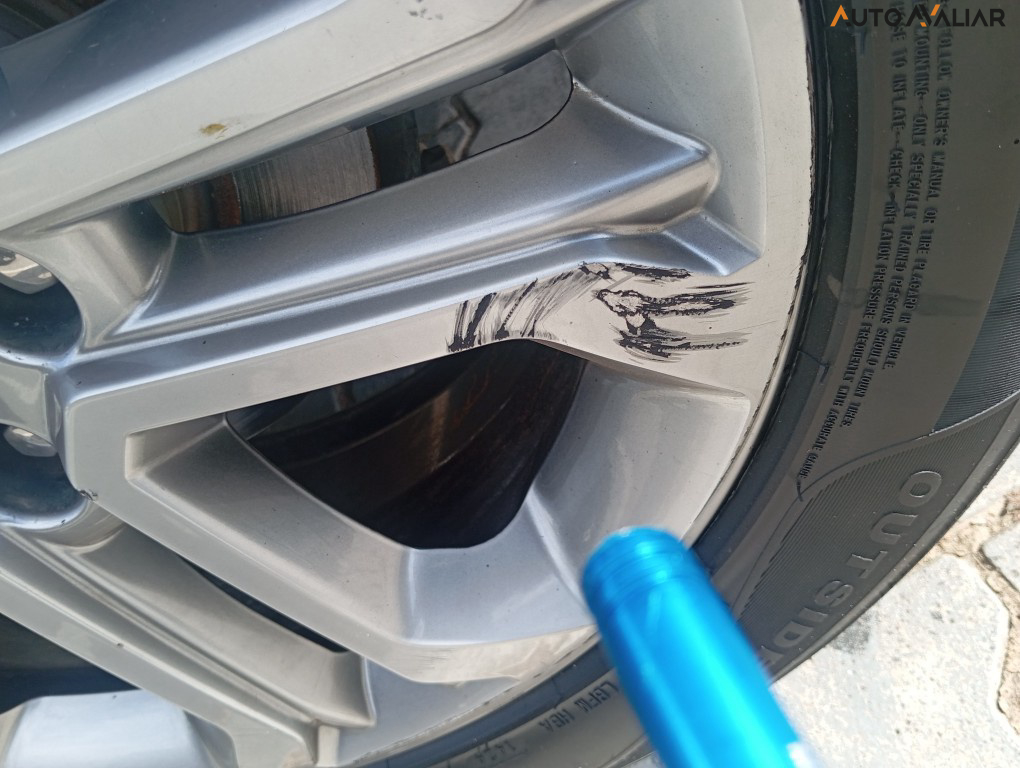 JEEP COMPASS 2.0 TD350 TURBO DIESEL LONGITUDE AT9