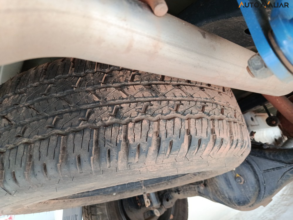 TOYOTA HILUX 2.8 D-4D TURBO DIESEL CD SR 4X4 AUTOM&Aacute;TICO