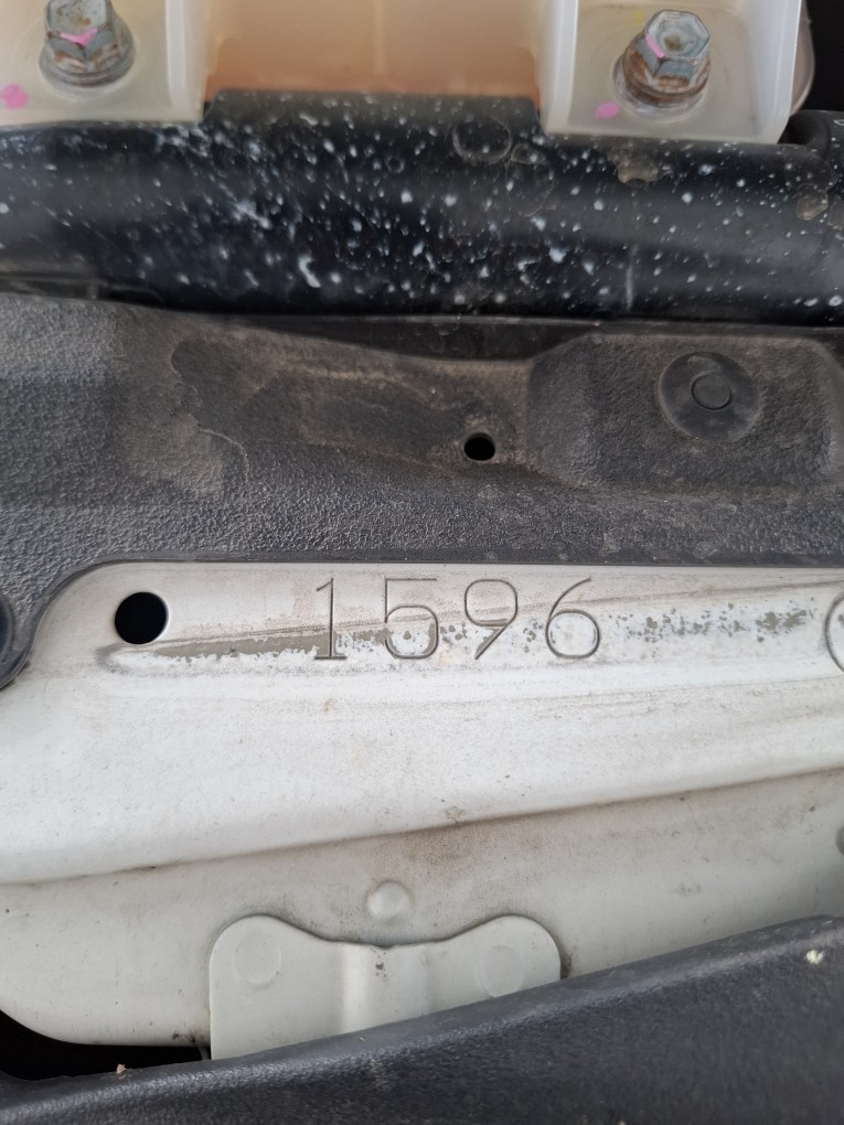 TOYOTA HILUX SW4 2.8 D-4D TURBO DIESEL SRX 7L 4X4 AUTOM&Aacute;TICO