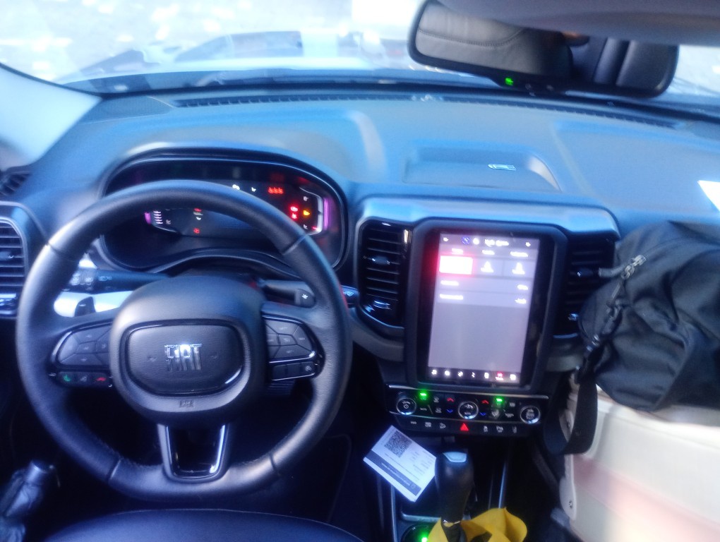 FIAT TORO 2.0 16V TURBO DIESEL VOLCANO 4WD AT9