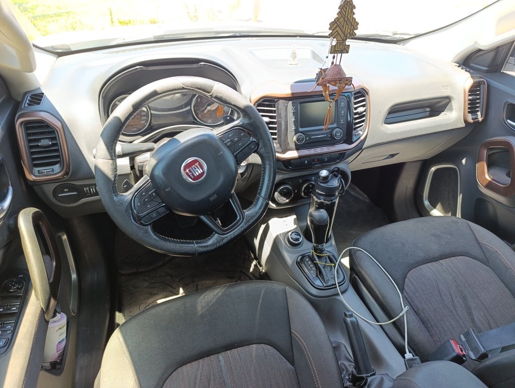 FIAT TORO 2.0 16V TURBO DIESEL VOLCANO 4WD AT9