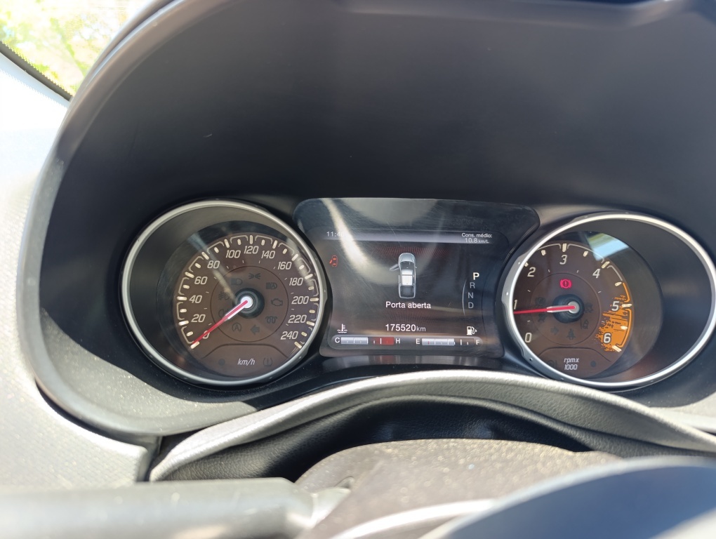 FIAT TORO 2.0 16V TURBO DIESEL VOLCANO 4WD AT9