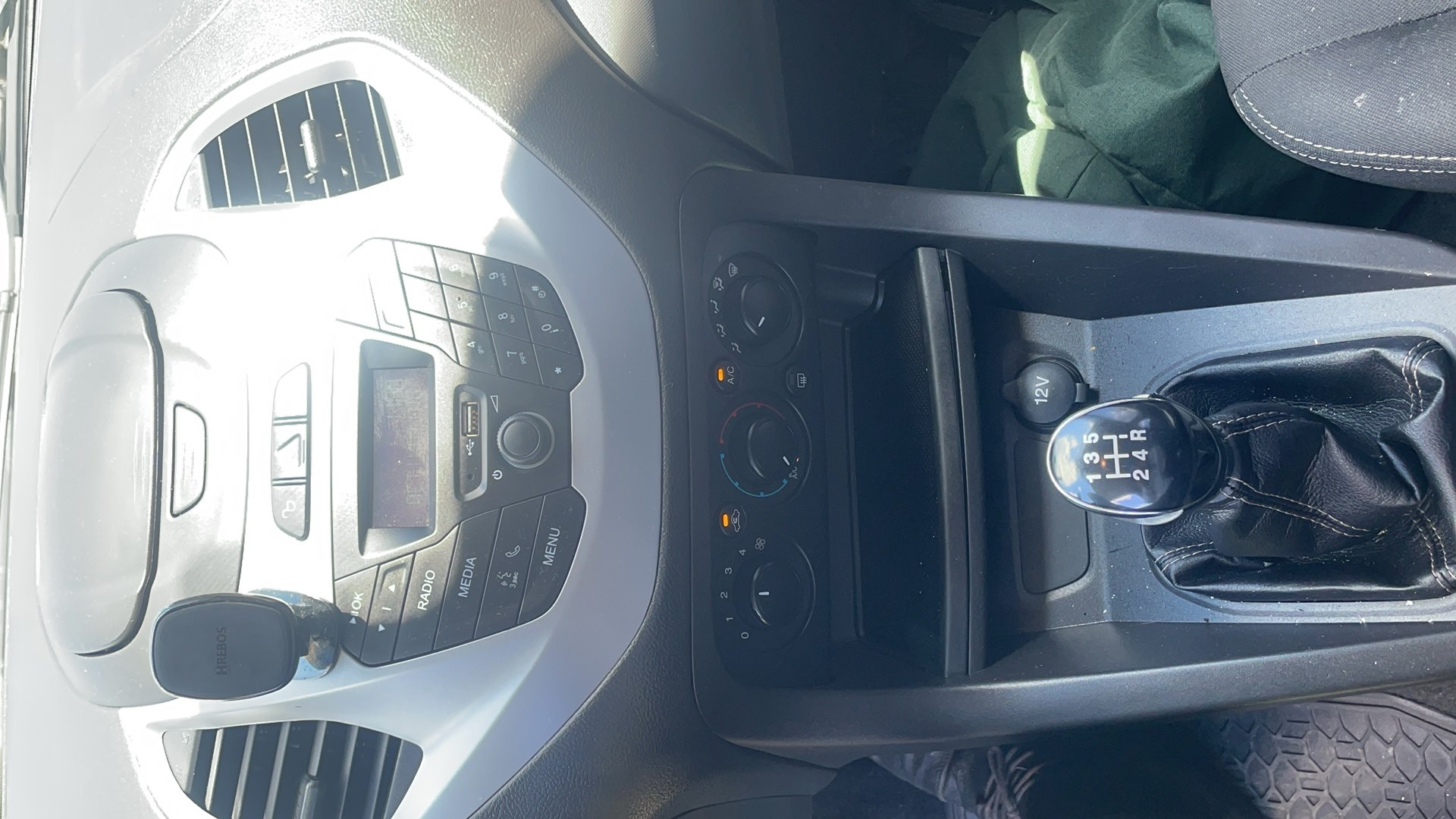 FORD KA 1.0 SE / SE PLUS TI-VCT FLEX