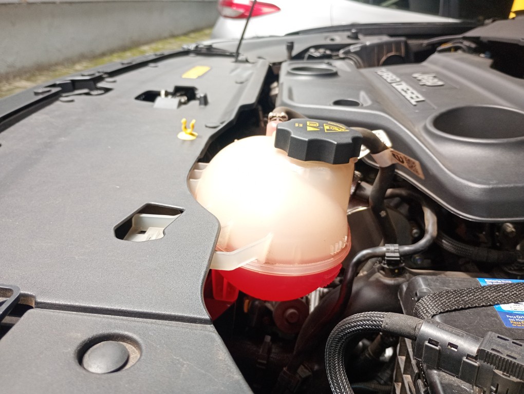 JEEP COMPASS 2.0 TD350 TURBO DIESEL LONGITUDE AT9