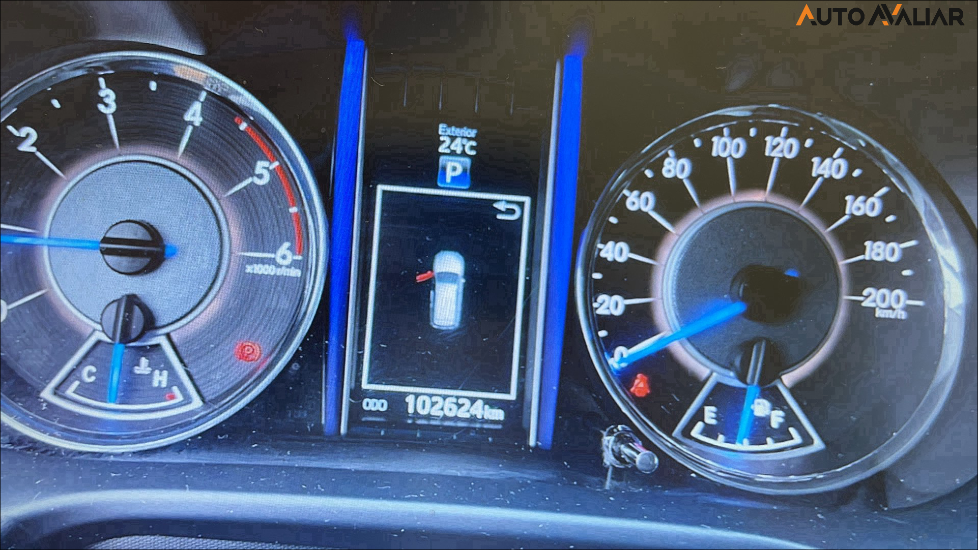 TOYOTA HILUX SW4 2.8 SRX 4X4 16V TURBO INTERCOOLER DIESEL 4P AUTOMATICO