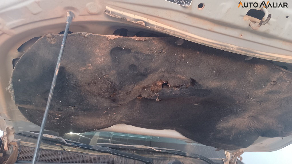 TOYOTA HILUX 2.8 D-4D TURBO DIESEL CD SRX 4X4 AUTOM&Aacute;TICO