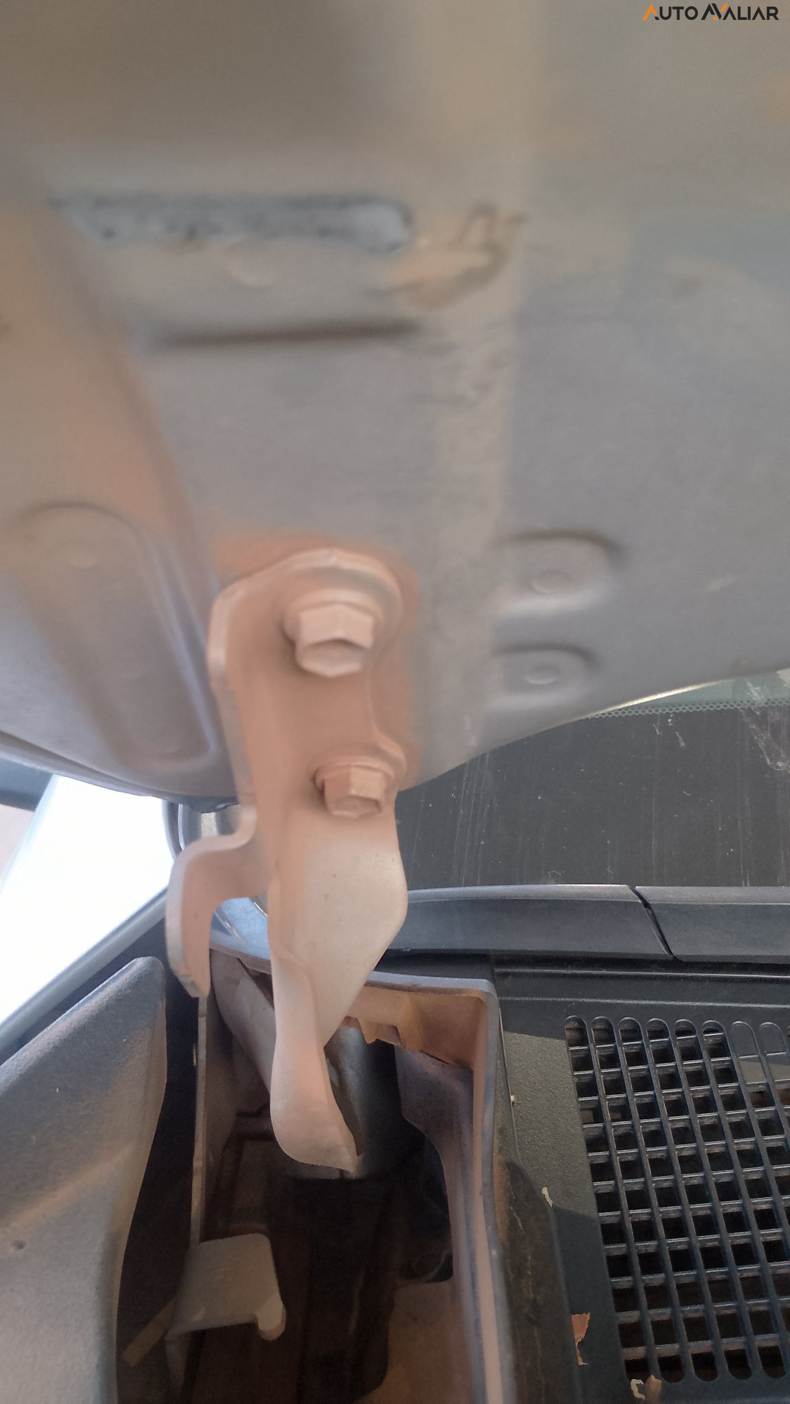 TOYOTA HILUX SW4 2.8 D-4D TURBO DIESEL SRX 4X4 AUTOM&Aacute;TICO