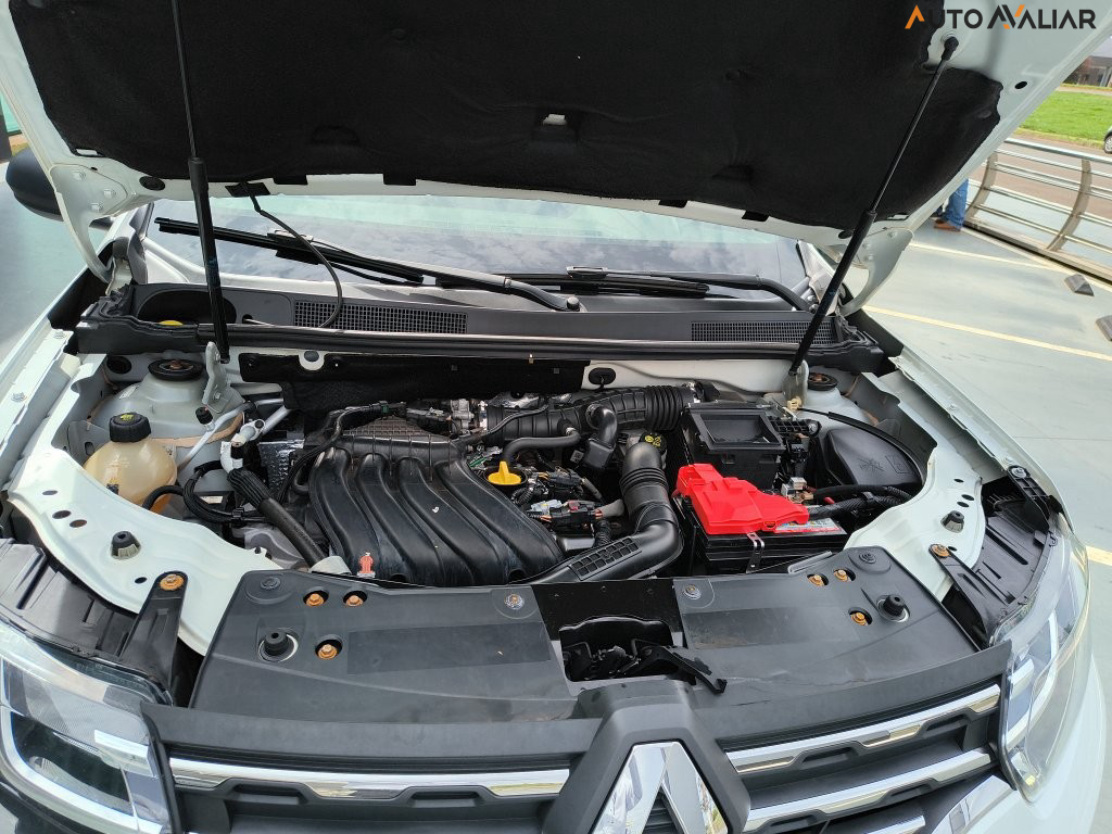 RENAULT DUSTER 1.6 16V SCE FLEX INTENSE PLUS MANUAL