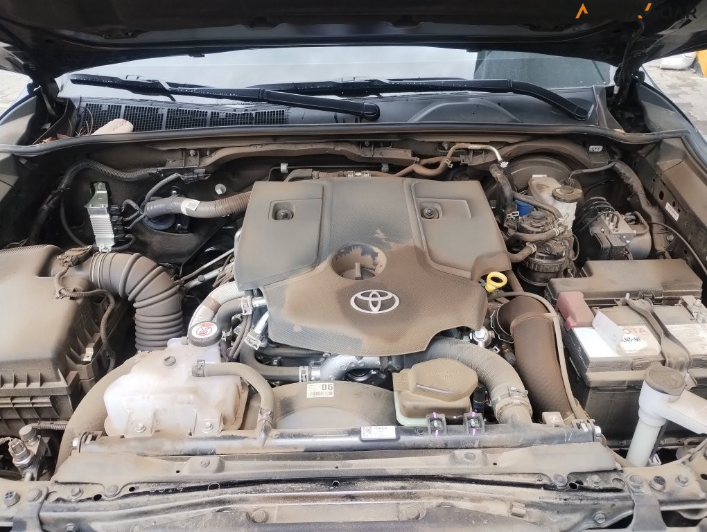 TOYOTA HILUX 2.8 D-4D TURBO DIESEL CD SRX 4X4 AUTOM&Aacute;TICO