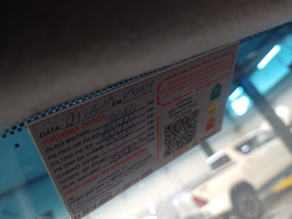 TOYOTA HILUX 2.8 D-4D TURBO DIESEL CD SRX 4X4 AUTOM&Aacute;TICO