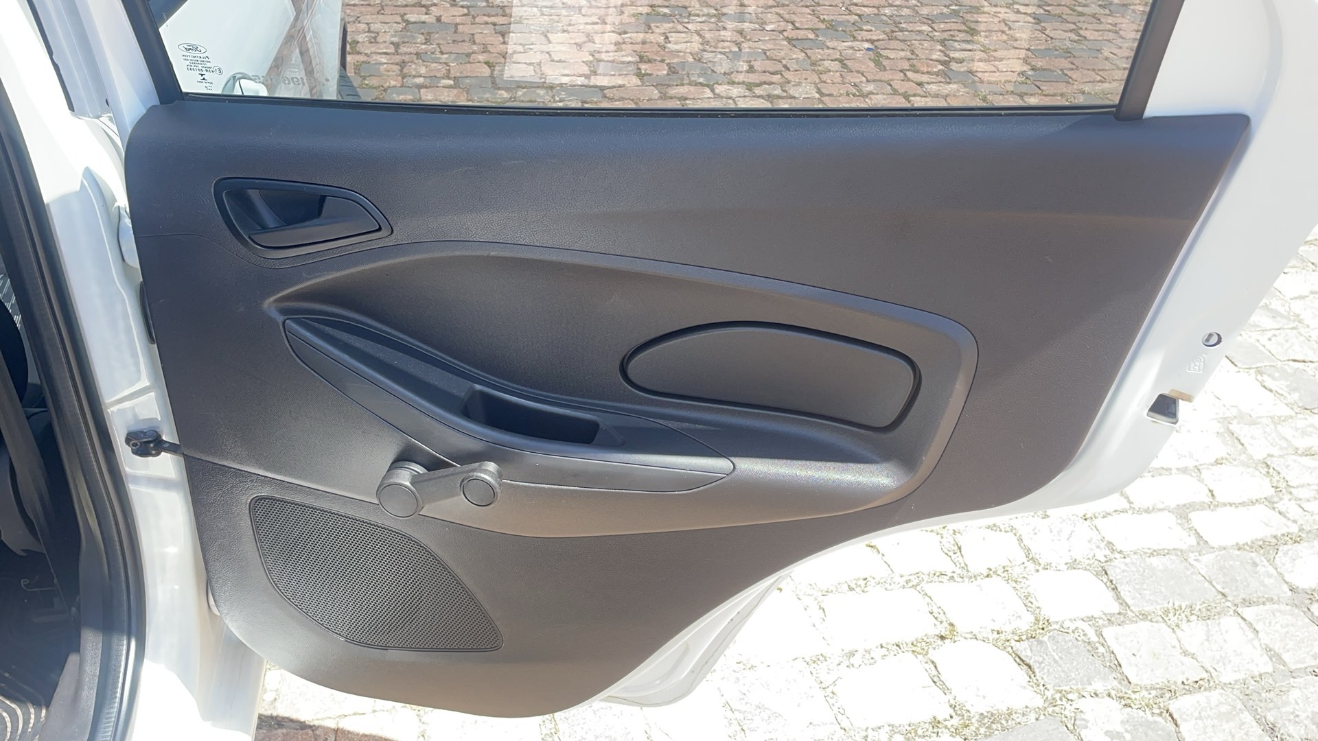 FORD KA 1.0 SE / SE PLUS TI-VCT FLEX