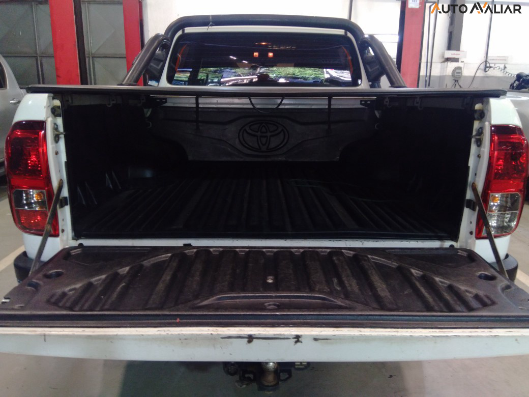 TOYOTA HILUX 2.8  TURBO DIESEL CD SRV 4X4 AUTOM&Aacute;TICO